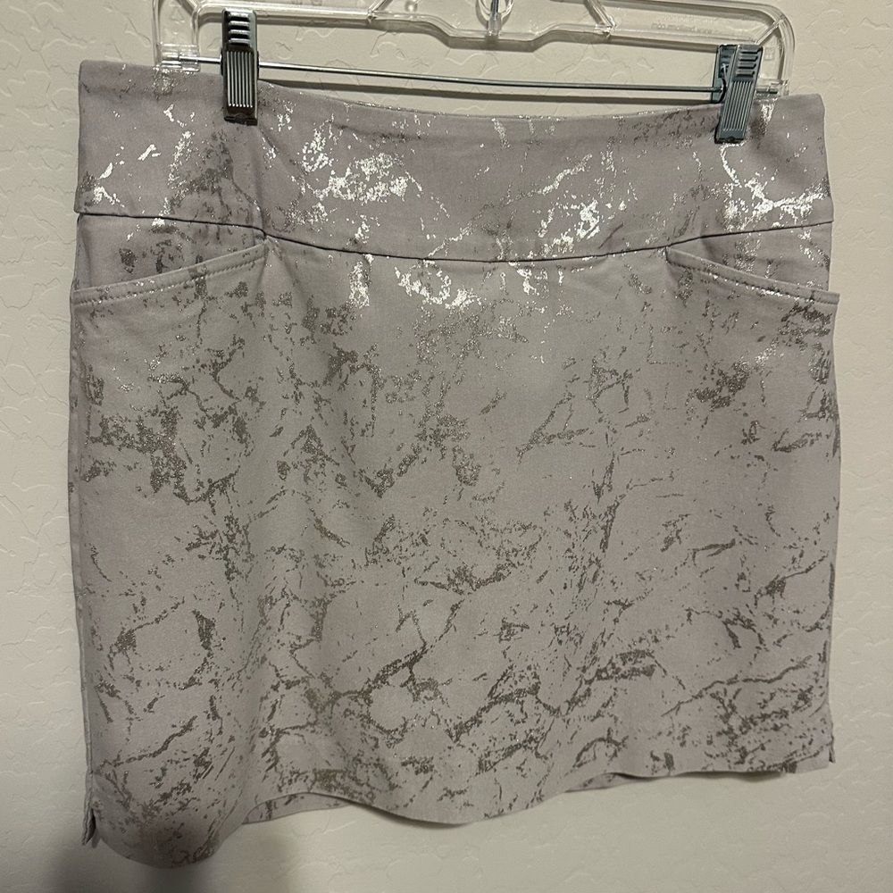 Gray and Silver golf skort by Swing Control
